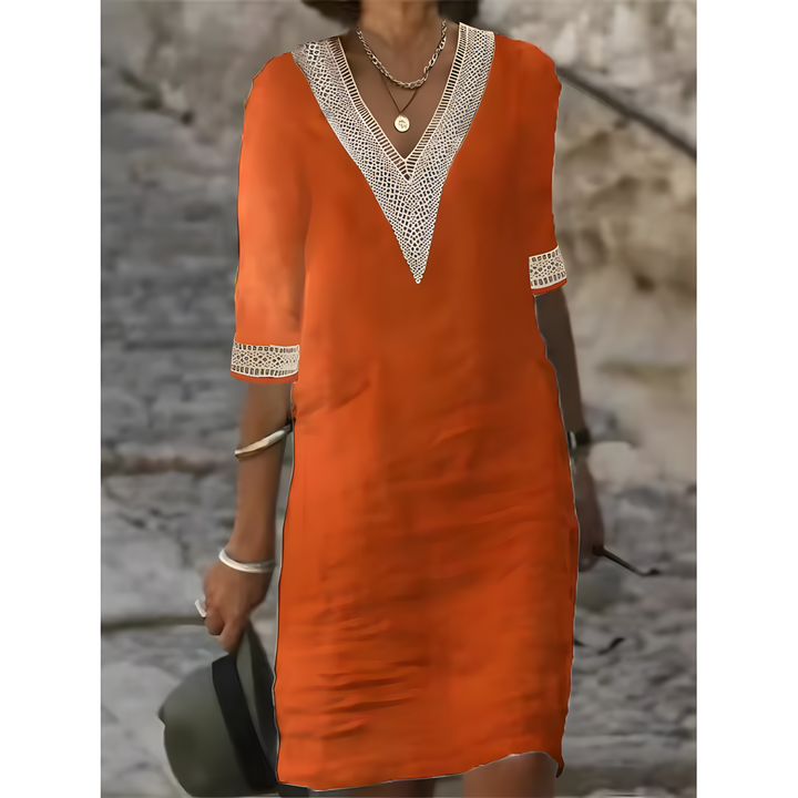 Isabeau™ | Midi-jurk met V-hals en contrasterende kant