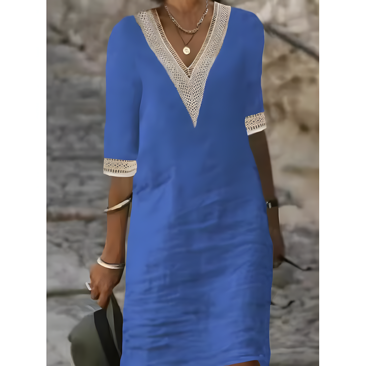 Isabeau™ | Midi-jurk met V-hals en contrasterende kant