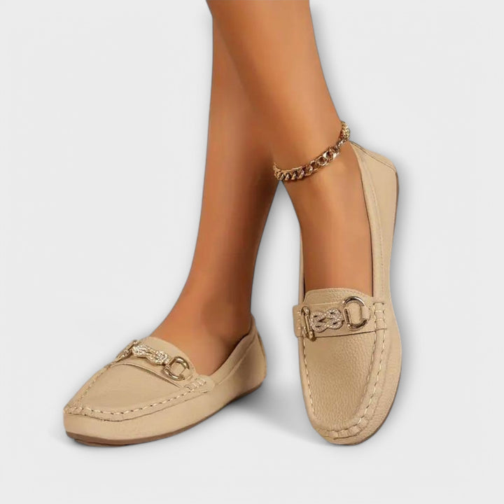 Aura Loafer