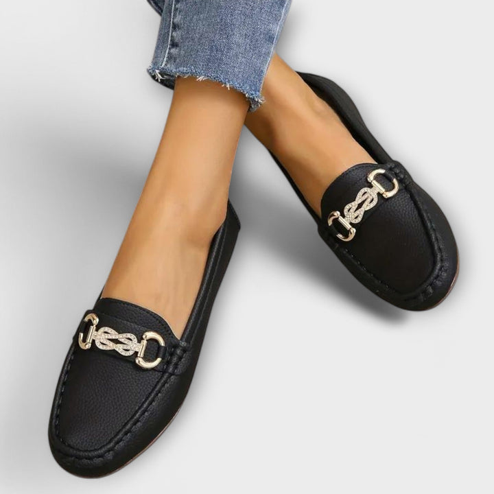 Aura Loafer